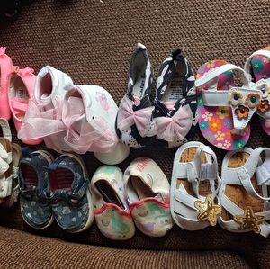 Infant size 2 shoe lot